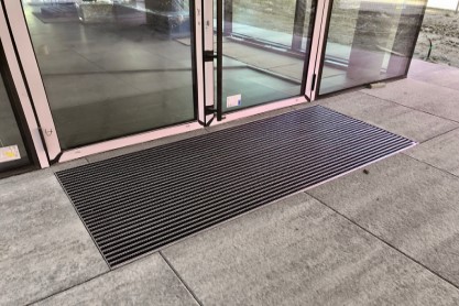 Alulux Borstelmat in Matput